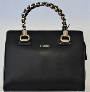 Borsa Bauletto nero Liu-Jo in pvc, manici con catene e tracolla